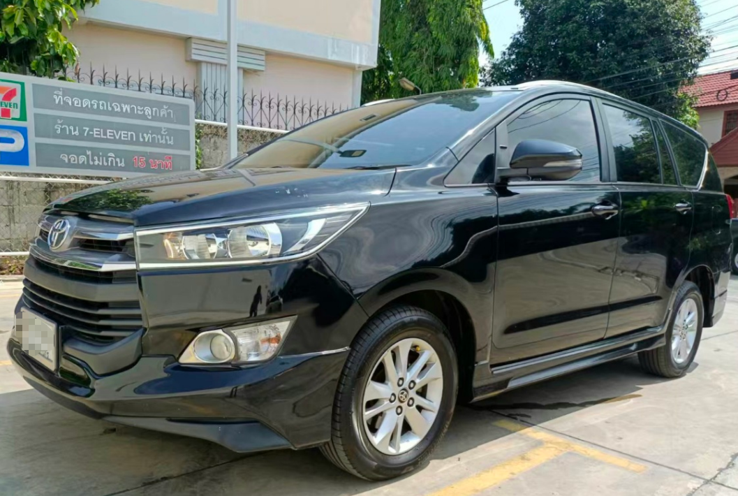 丰田INNOVA