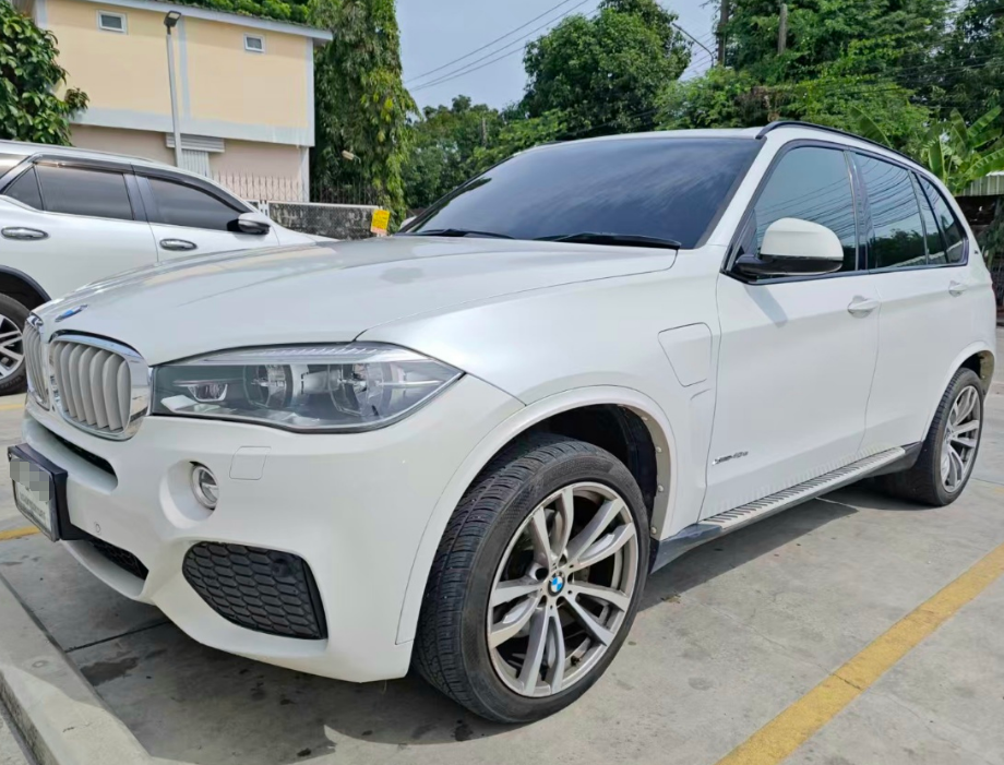宝马X5