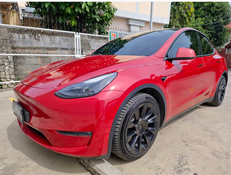 特斯拉电车modelY